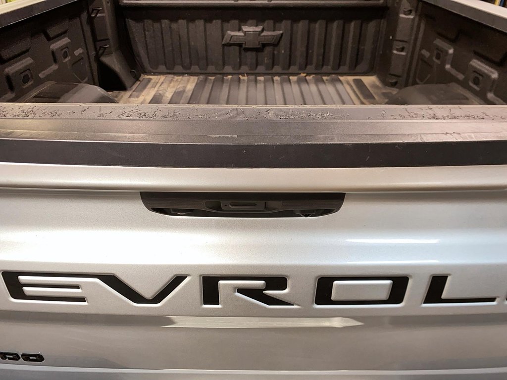 2022 Chevrolet Silverado 1500 Custom Trail Boss in Chicoutimi, Quebec - 6 - w1024h768px
