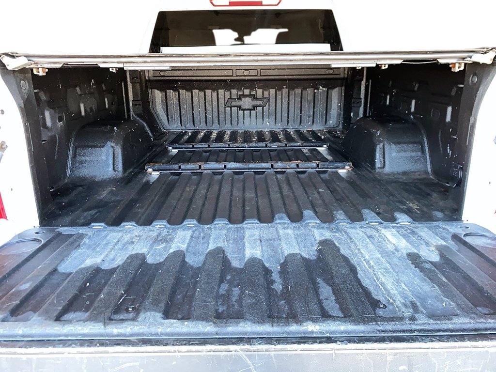 2023 Chevrolet Silverado 1500 in Jonquière, Quebec - 6 - w1024h768px