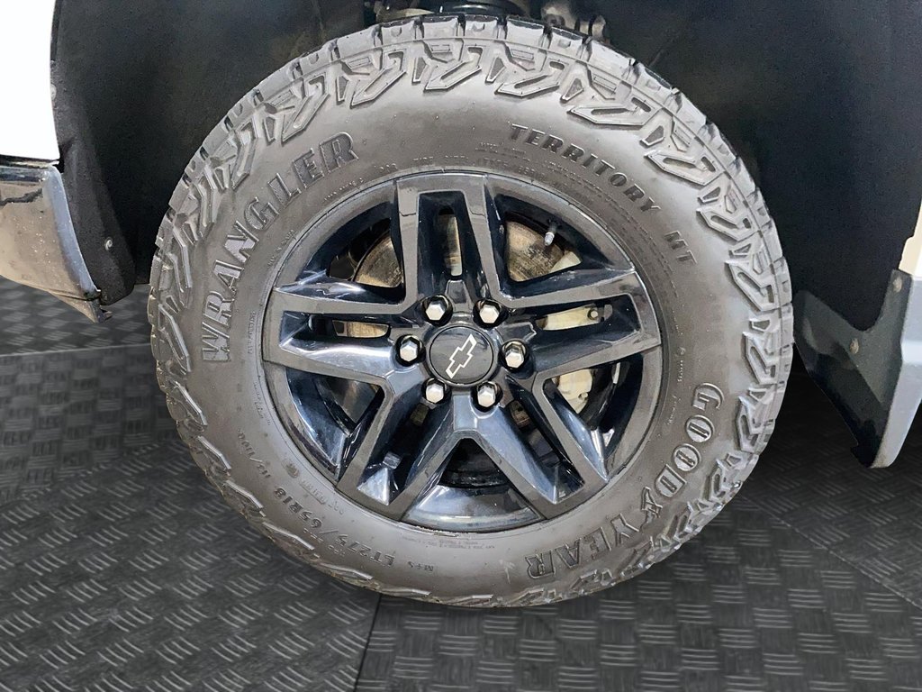 2023 Chevrolet Silverado 1500 in Jonquière, Quebec - 7 - w1024h768px