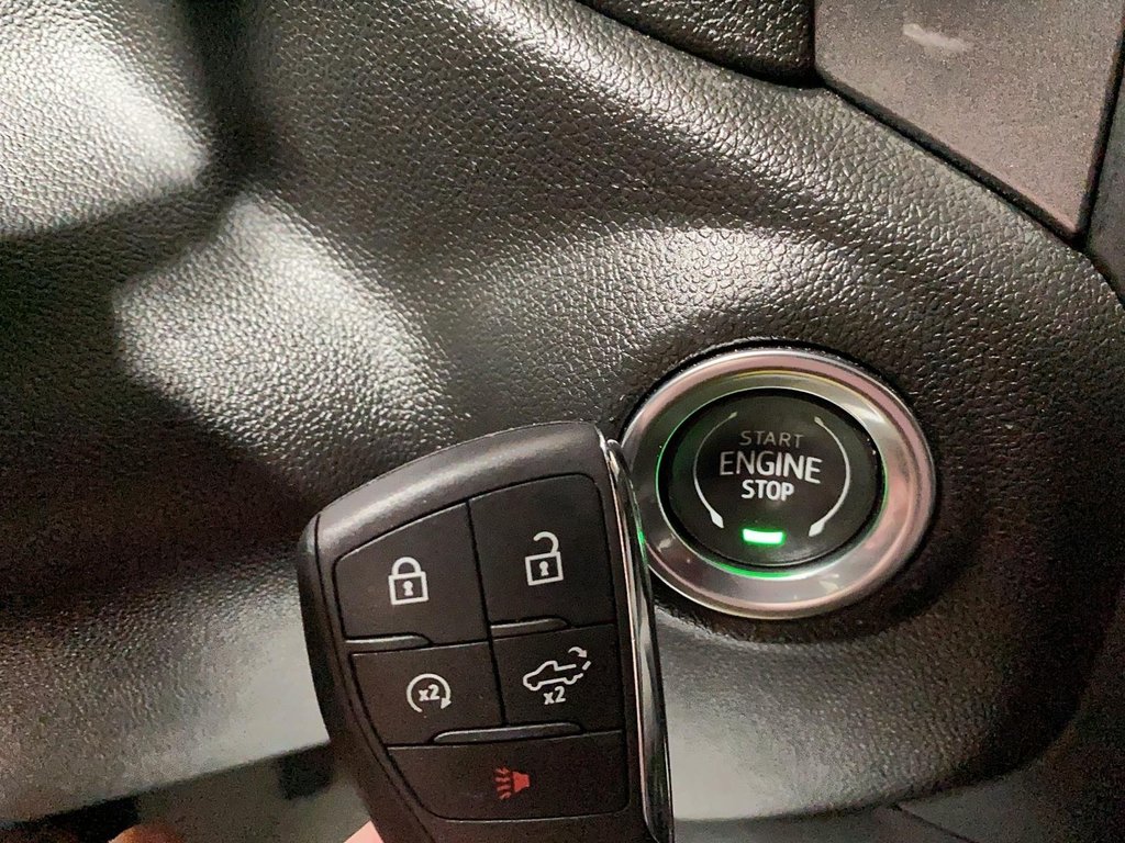 2023 Chevrolet Silverado 1500 in Jonquière, Quebec - 18 - w1024h768px