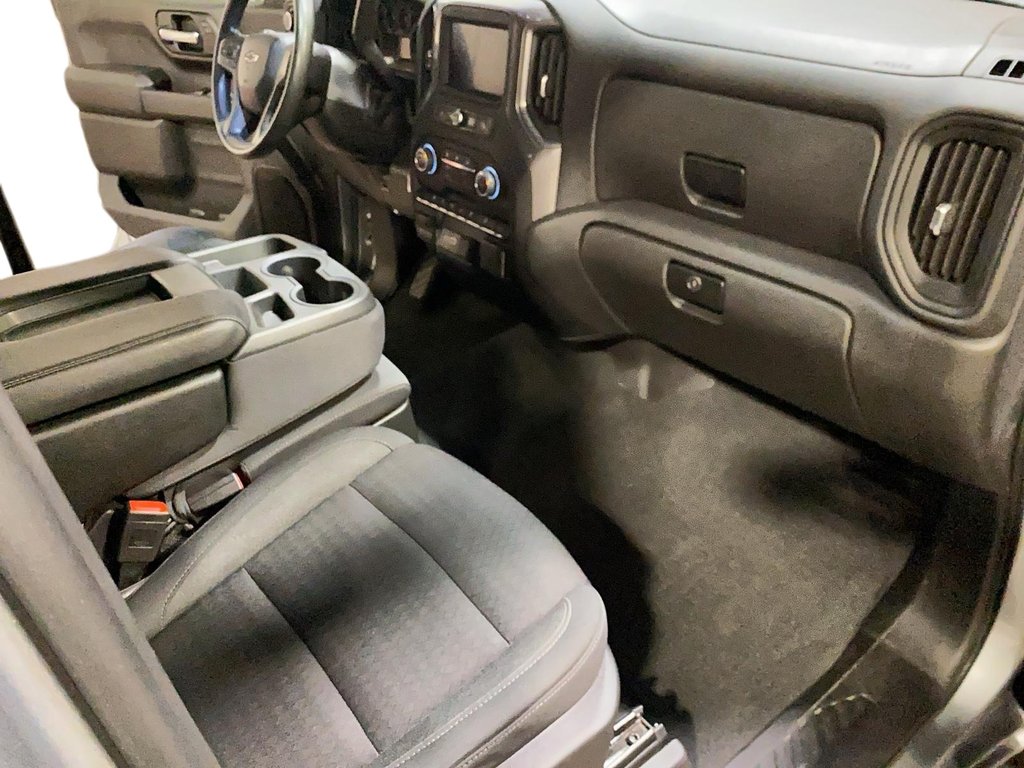 2023 Chevrolet Silverado 1500 in Sept-Îles, Quebec - 14 - w1024h768px
