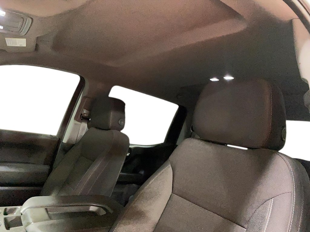 2023 Chevrolet Silverado 1500 in Jonquière, Quebec - 12 - w1024h768px