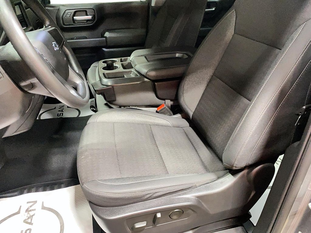 2023 Chevrolet Silverado 1500 in Jonquière, Quebec - 11 - w1024h768px