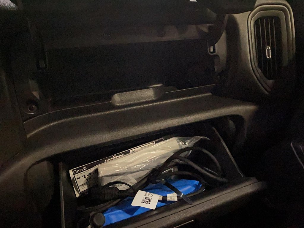 2023 Chevrolet Silverado 1500 in Sept-Îles, Quebec - 16 - w1024h768px