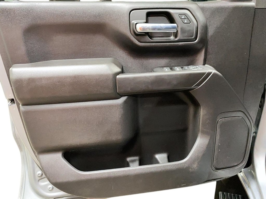 2023 Chevrolet Silverado 1500 in Jonquière, Quebec - 10 - w1024h768px
