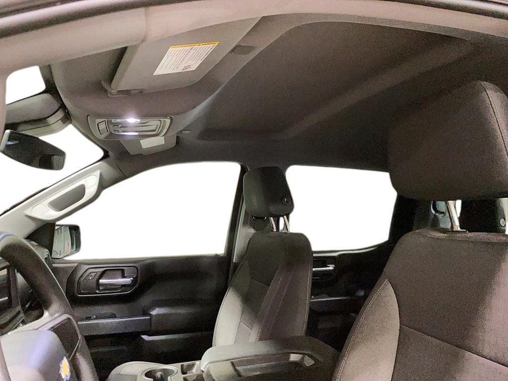 Chevrolet Silverado 1500  2023 à Jonquière, Québec - 11 - w1024h768px