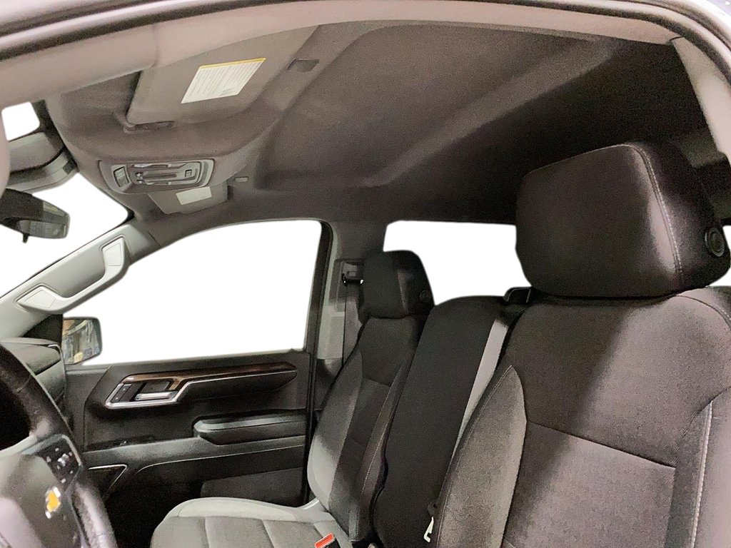 2024 Chevrolet Silverado 1500 in Baie-Comeau, Quebec - 10 - w1024h768px