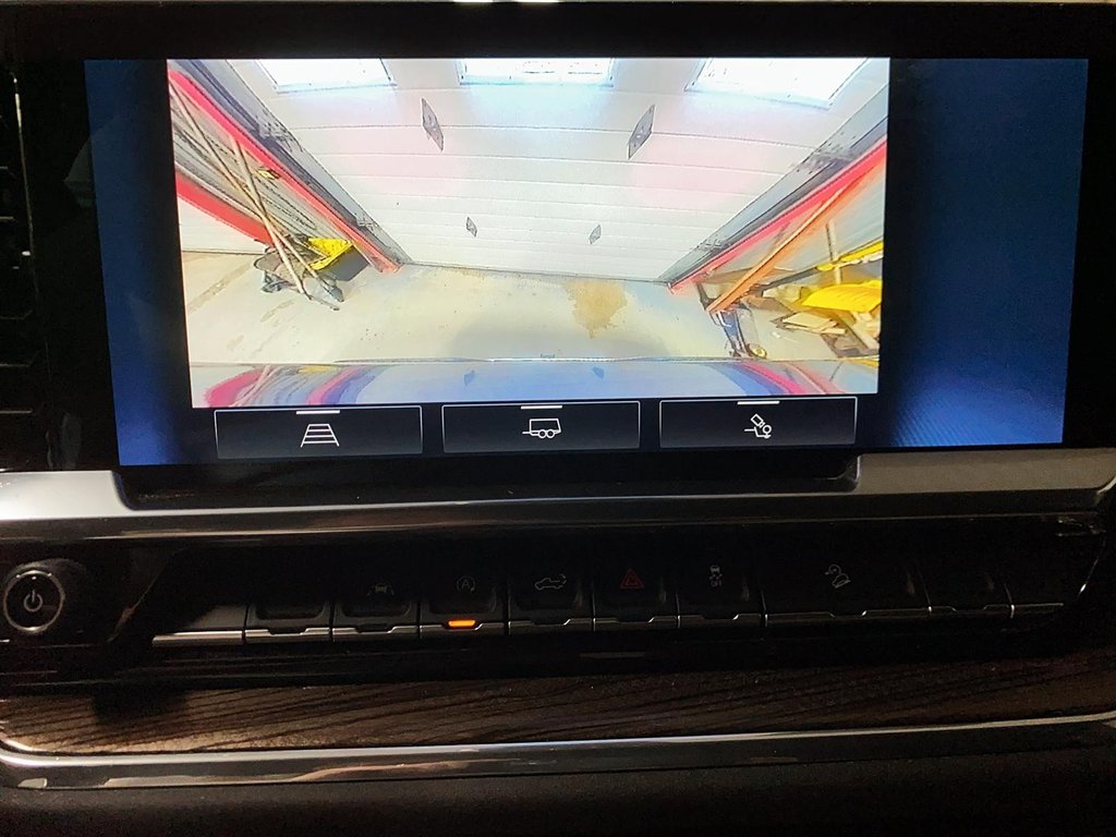 2024 Chevrolet Silverado 1500 in Baie-Comeau, Quebec - 16 - w1024h768px