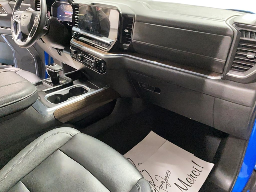 Chevrolet Silverado 1500  2024 à Sept-Îles, Québec - 23 - w1024h768px