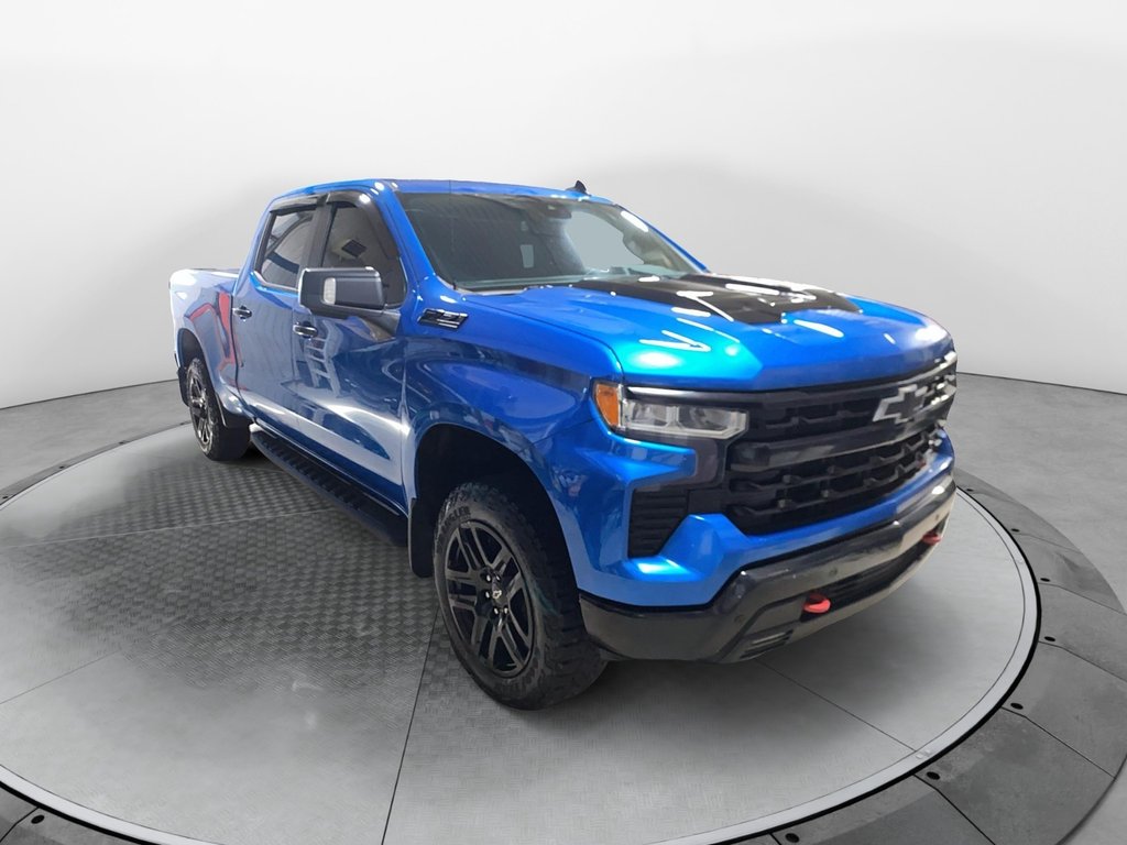 Chevrolet Silverado 1500  2024 à Sept-Îles, Québec - 2 - w1024h768px