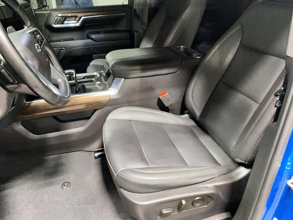 Chevrolet Silverado 1500  2024 à Sept-Îles, Québec - 8 - w1024h768px