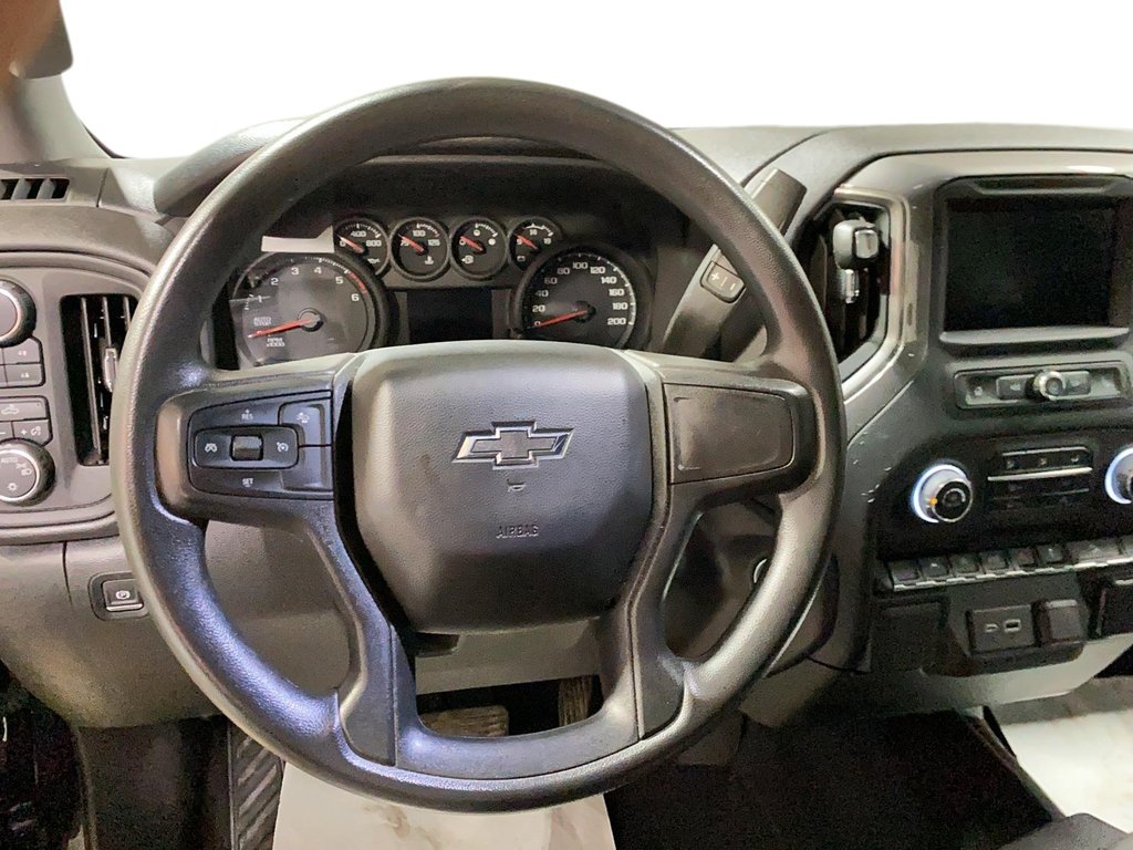 2024 Chevrolet Silverado 1500 Custom Trail Boss in Jonquière, Quebec - 12 - w1024h768px