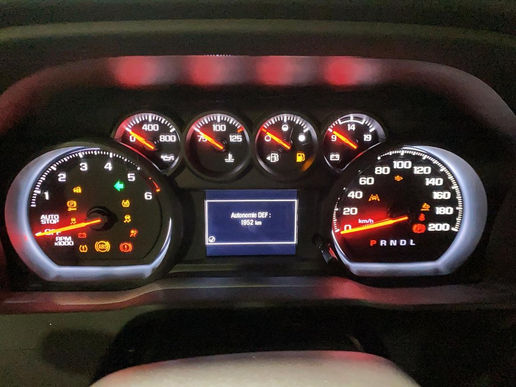 2024 Chevrolet Silverado 1500 Custom Trail Boss in Jonquière, Quebec - 15 - w1024h768px