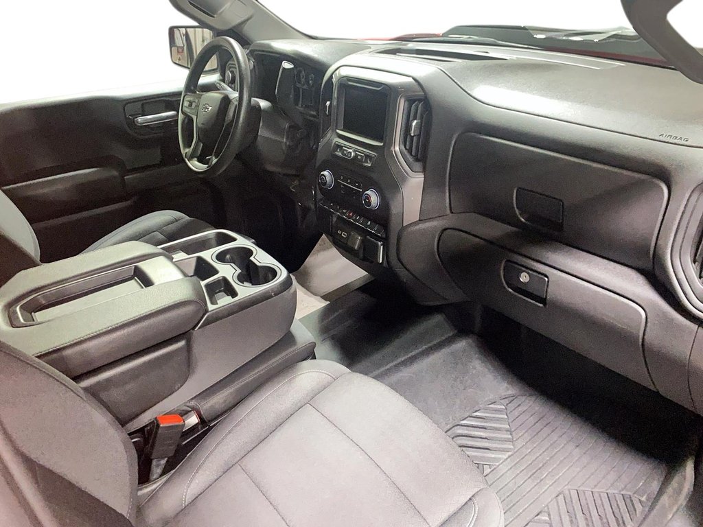 Chevrolet Silverado 1500  2024 à Baie-Comeau, Québec - 21 - w1024h768px