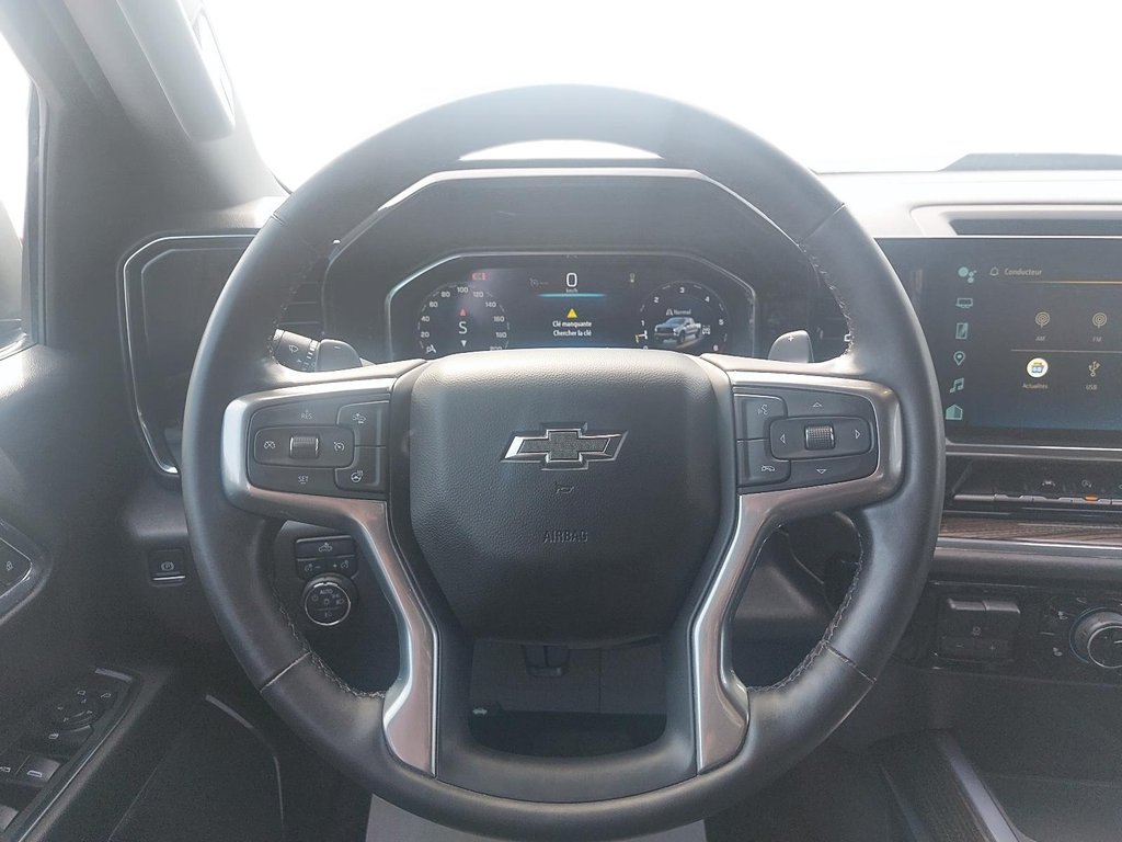 2024 Chevrolet Silverado 1500 in Baie-Comeau, Quebec - 12 - w1024h768px