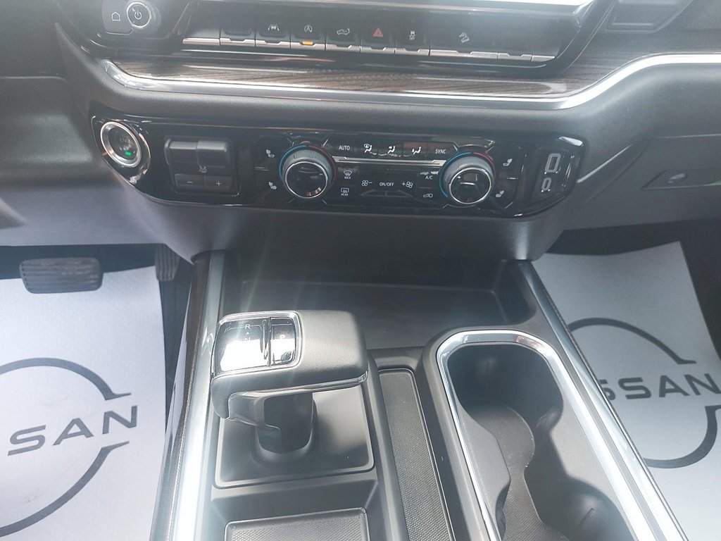 2024 Chevrolet Silverado 1500 in Baie-Comeau, Quebec - 15 - w1024h768px