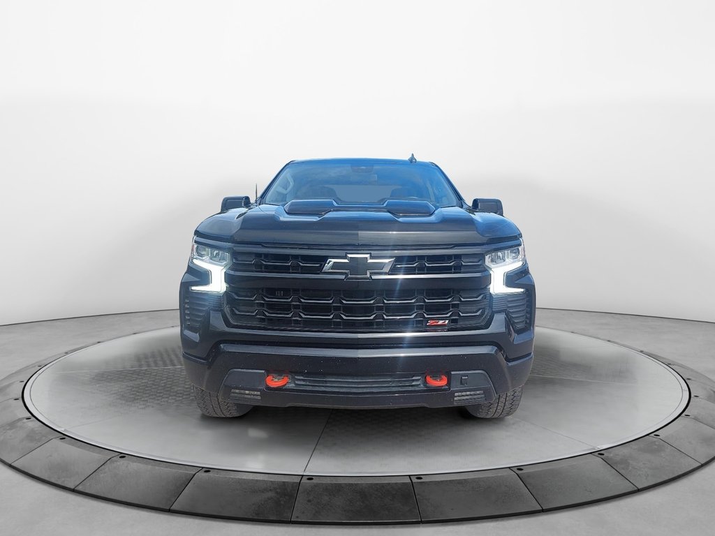 2024 Chevrolet Silverado 1500 in Baie-Comeau, Quebec - 2 - w1024h768px