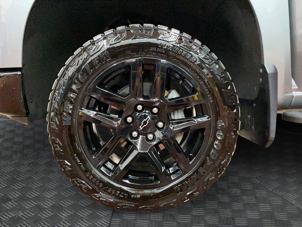 2025 Chevrolet Silverado 1500 in Sept-Îles, Quebec - 7 - w1024h768px