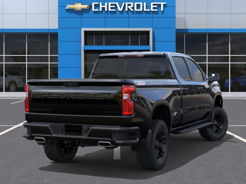 2026 Chevrolet Silverado 1500 in Sept-Îles, Quebec - 4 - w1024h768px