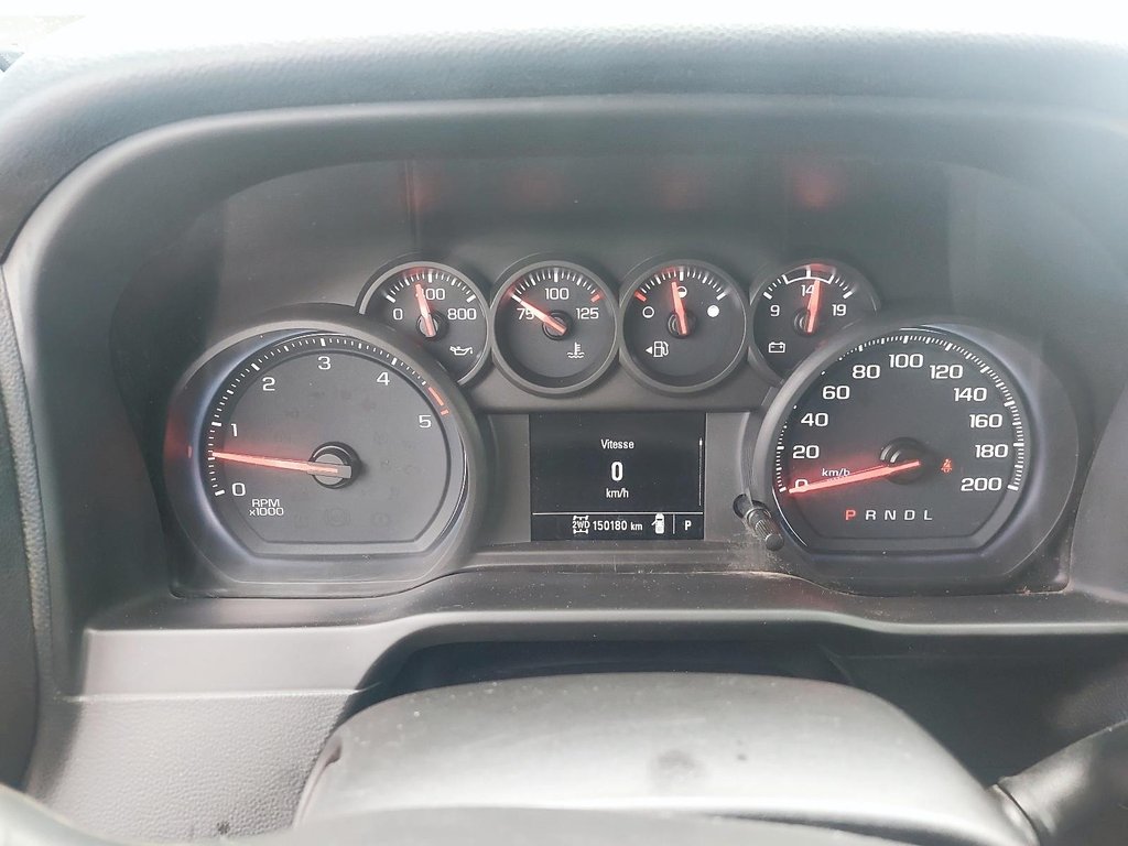 2020 Chevrolet Silverado 2500HD in Baie-Comeau, Quebec - 14 - w1024h768px