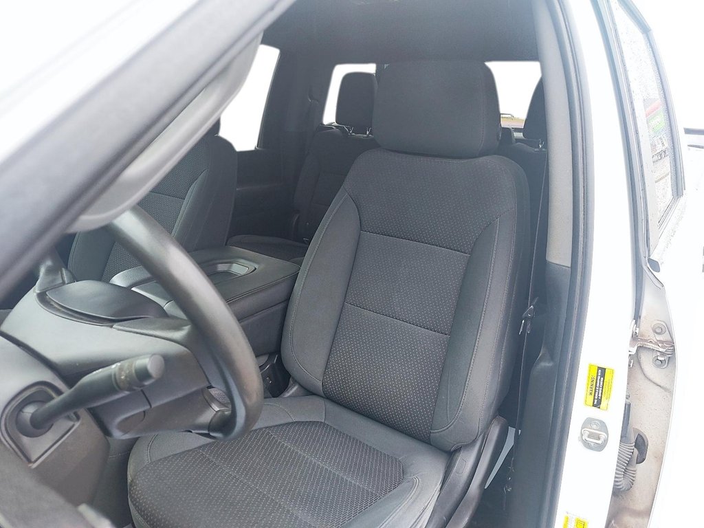 2020 Chevrolet Silverado 2500HD in Baie-Comeau, Quebec - 9 - w1024h768px