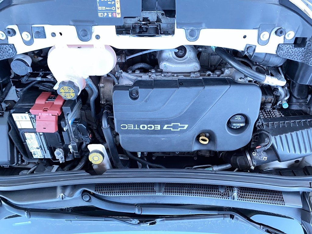 Chevrolet Spark LT 2019 à Chicoutimi, Québec - 8 - w1024h768px