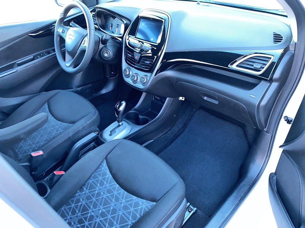 Chevrolet Spark LT 2019 à Chicoutimi, Québec - 19 - w1024h768px