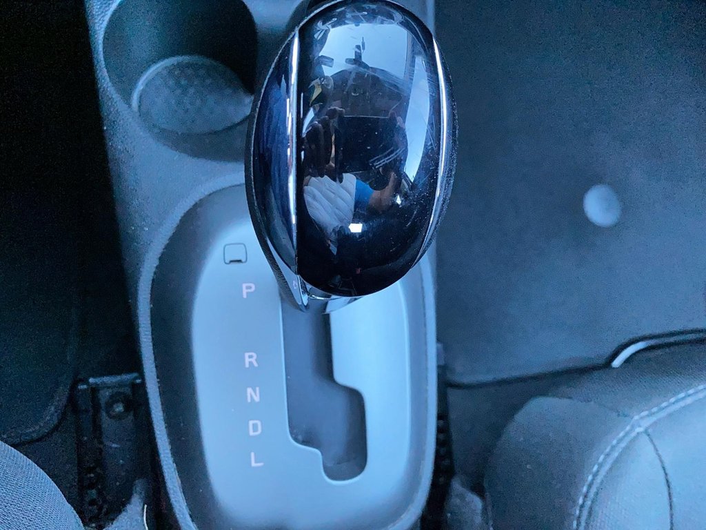 Chevrolet Spark LT 2019 à Chicoutimi, Québec - 18 - w1024h768px