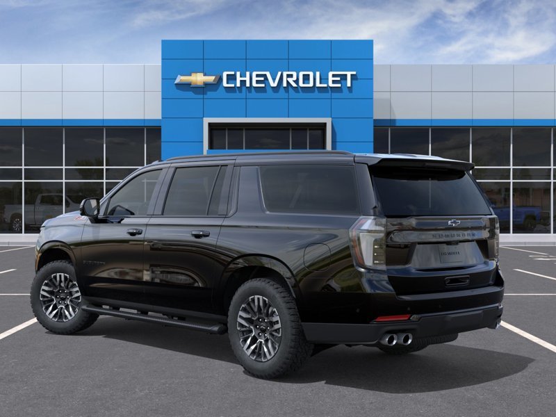 2026 Chevrolet Suburban in Jonquière, Quebec - 3 - w1024h768px