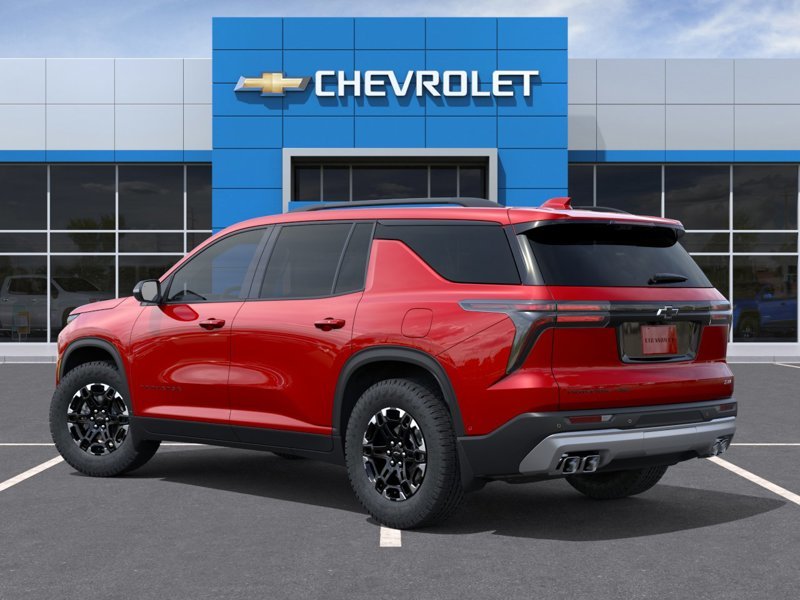 2027 Chevrolet Traverse in Sept-Îles, Quebec - 3 - w1024h768px