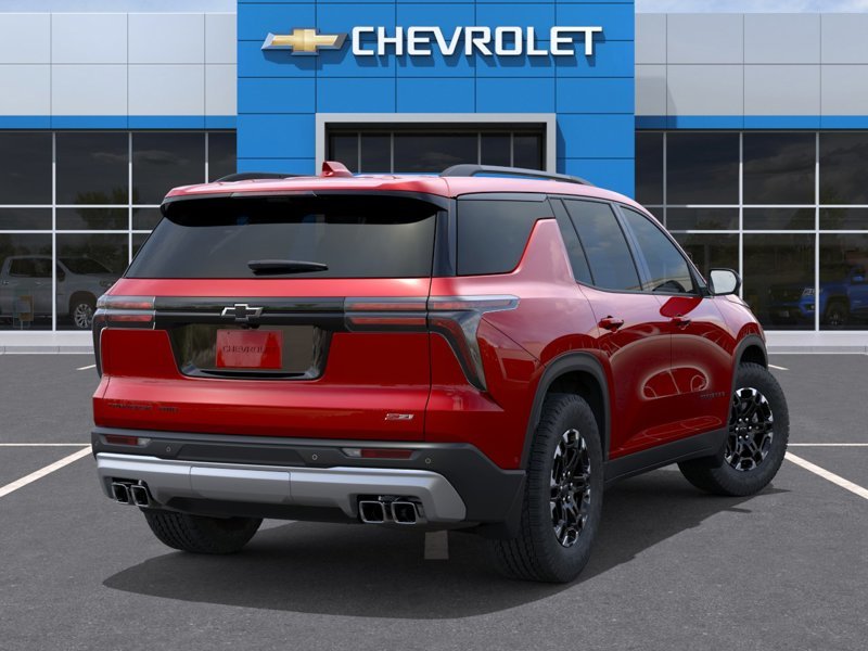 2027 Chevrolet Traverse in Sept-Îles, Quebec - 4 - w1024h768px