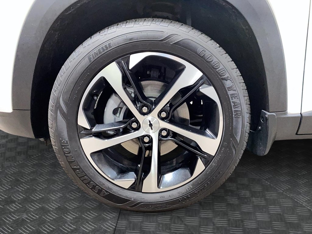 2025 Chevrolet Trax in Sept-Îles, Quebec - 9 - w1024h768px