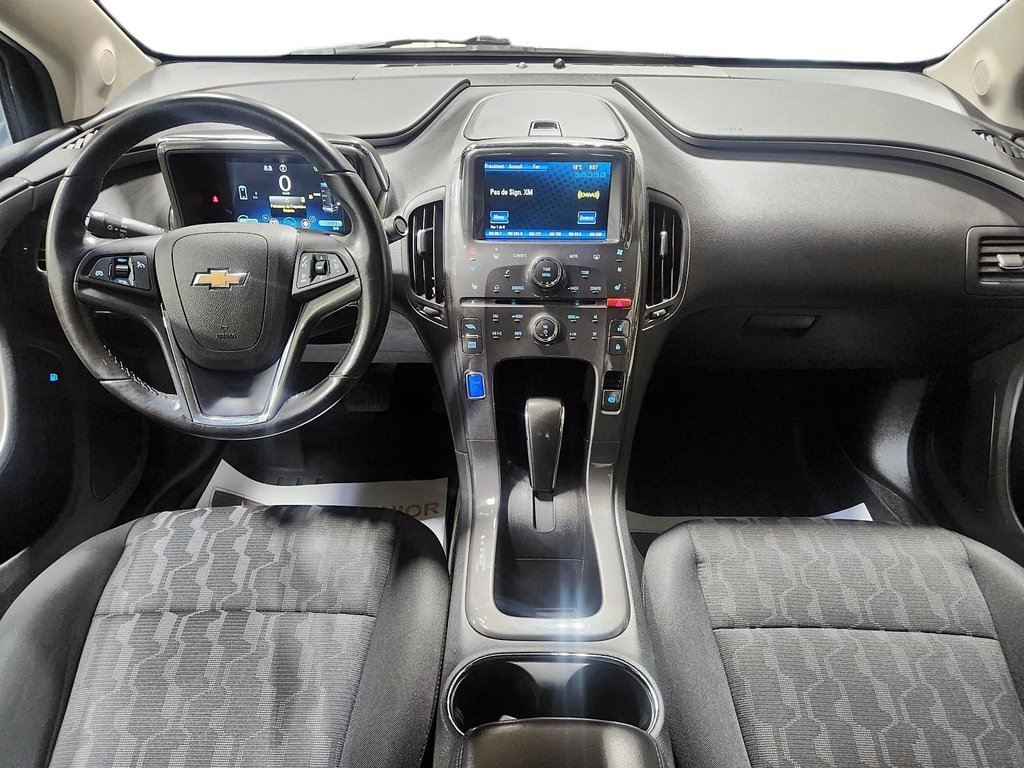 2015 Chevrolet Volt in Sept-Îles, Quebec - 14 - w1024h768px