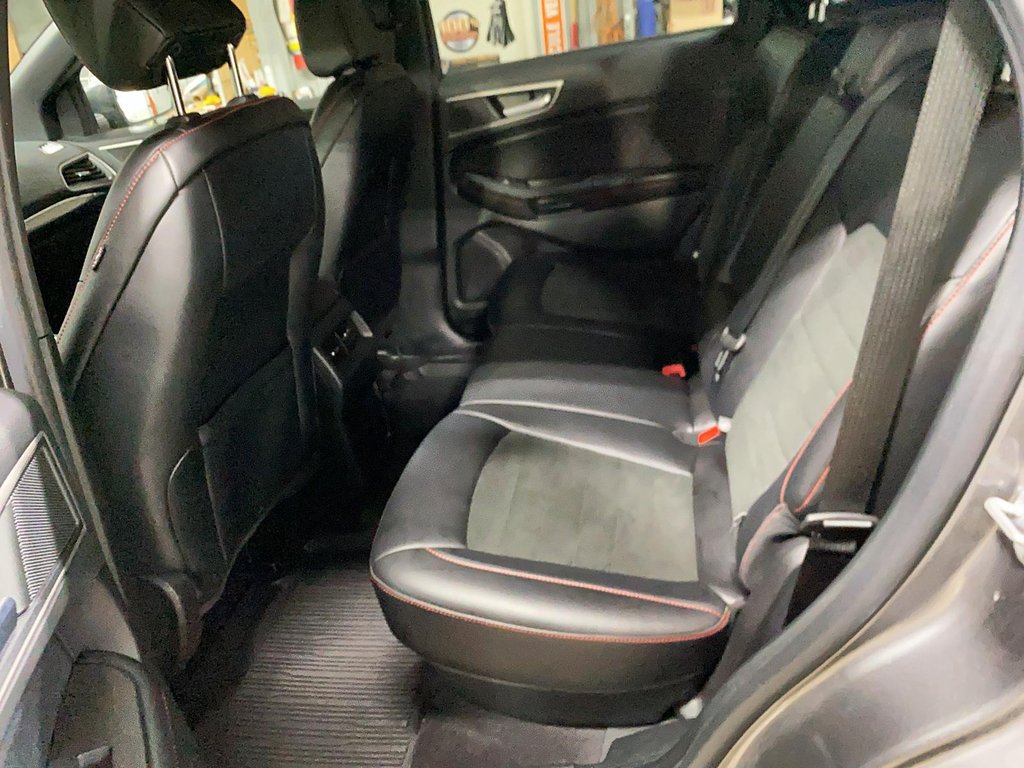 Ford Edge  2022 à Sept-Îles, Québec - 8 - w1024h768px