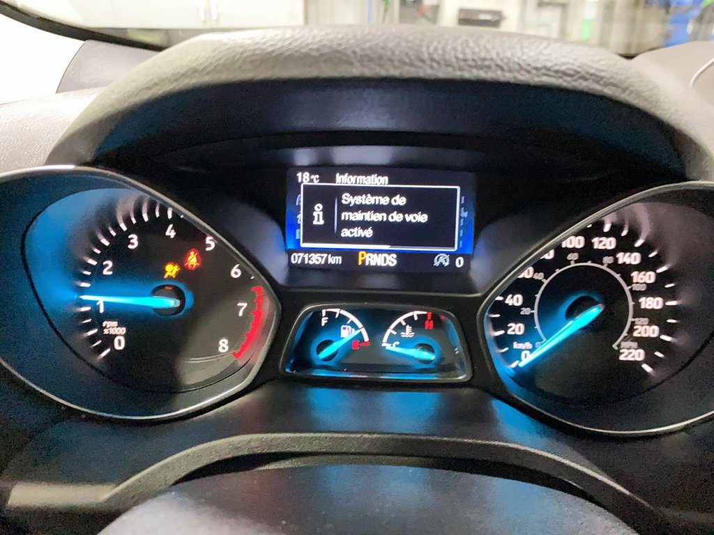 2019 Ford Escape in Sept-Îles, Quebec - 15 - w1024h768px