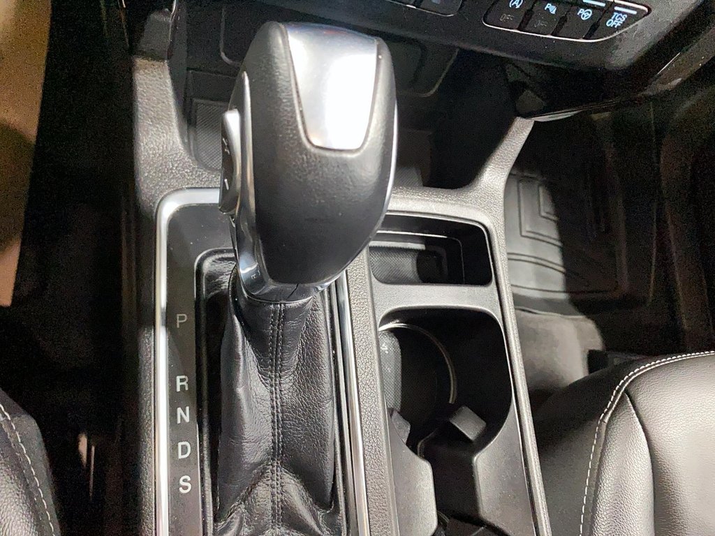 2019 Ford Escape in Sept-Îles, Quebec - 20 - w1024h768px