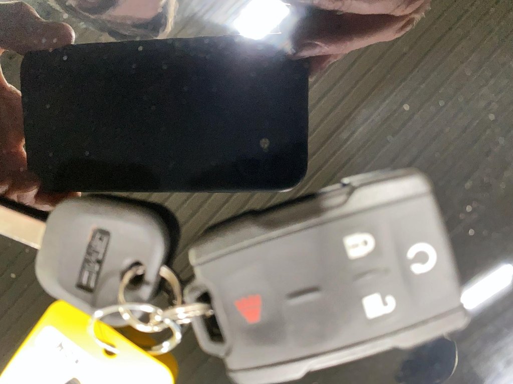 2017 GMC Sierra 1500 in Baie-Comeau, Quebec - 27 - w1024h768px