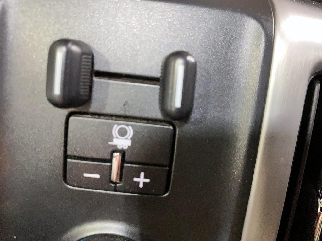 2017 GMC Sierra 1500 in Baie-Comeau, Quebec - 23 - w1024h768px