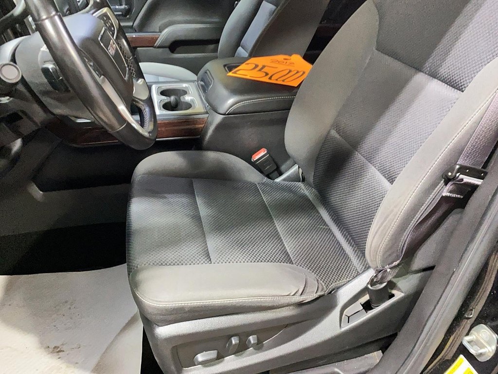 2017 GMC Sierra 1500 in Baie-Comeau, Quebec - 12 - w1024h768px