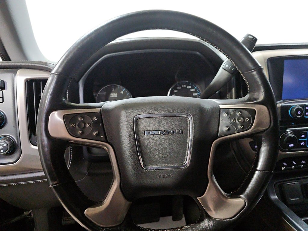 2018 GMC Sierra 1500 Denali in Chicoutimi, Quebec - 11 - w1024h768px