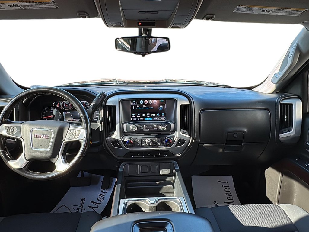 2018 GMC Sierra 1500 SLE in Chicoutimi, Quebec - 9 - w1024h768px