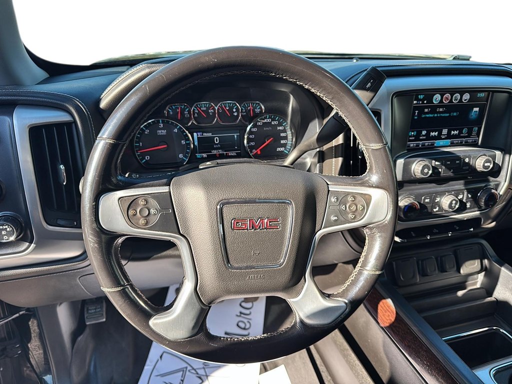 2018 GMC Sierra 1500 SLE in Chicoutimi, Quebec - 11 - w1024h768px