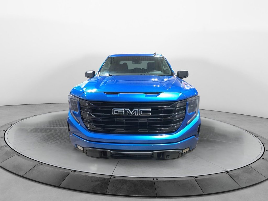 2022 GMC Sierra 1500 in Jonquière, Quebec - 2 - w1024h768px