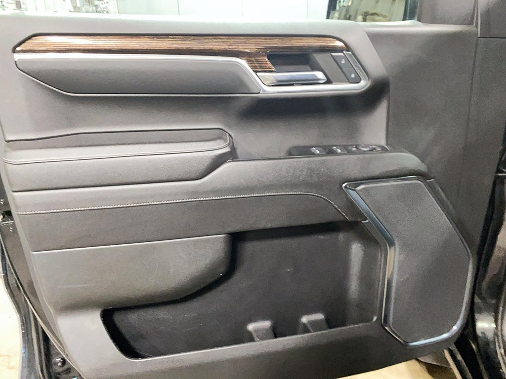GMC Sierra 1500 Elevation 2023 à Jonquière, Québec - 8 - w1024h768px