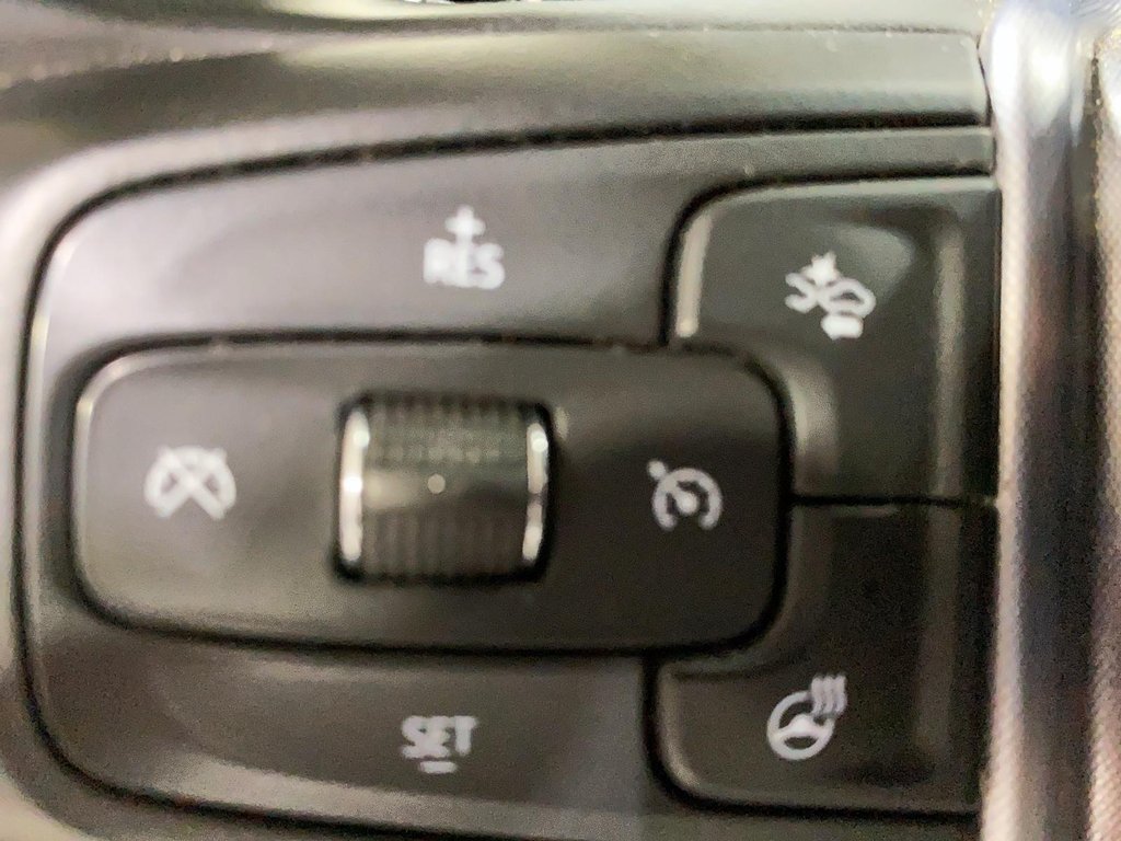 GMC Sierra 1500 Elevation 2023 à Jonquière, Québec - 19 - w1024h768px