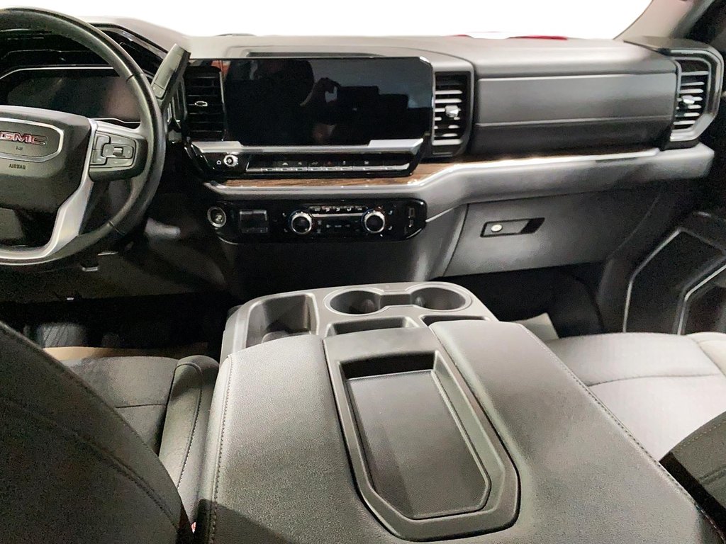 GMC Sierra 1500 Elevation 2023 à Jonquière, Québec - 7 - w1024h768px