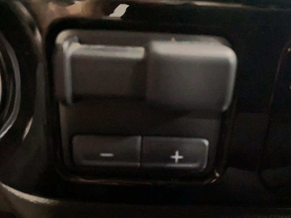 GMC Sierra 1500 Elevation 2023 à Jonquière, Québec - 18 - w1024h768px