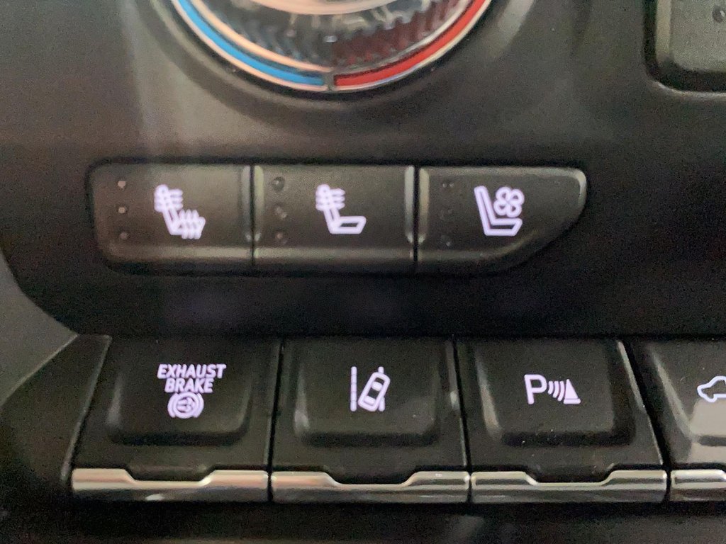 2022 GMC Sierra 2500HD AT4 in Chicoutimi, Quebec - 16 - w1024h768px