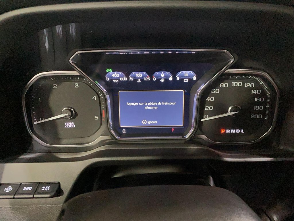 2022 GMC Sierra 2500HD AT4 in Chicoutimi, Quebec - 13 - w1024h768px