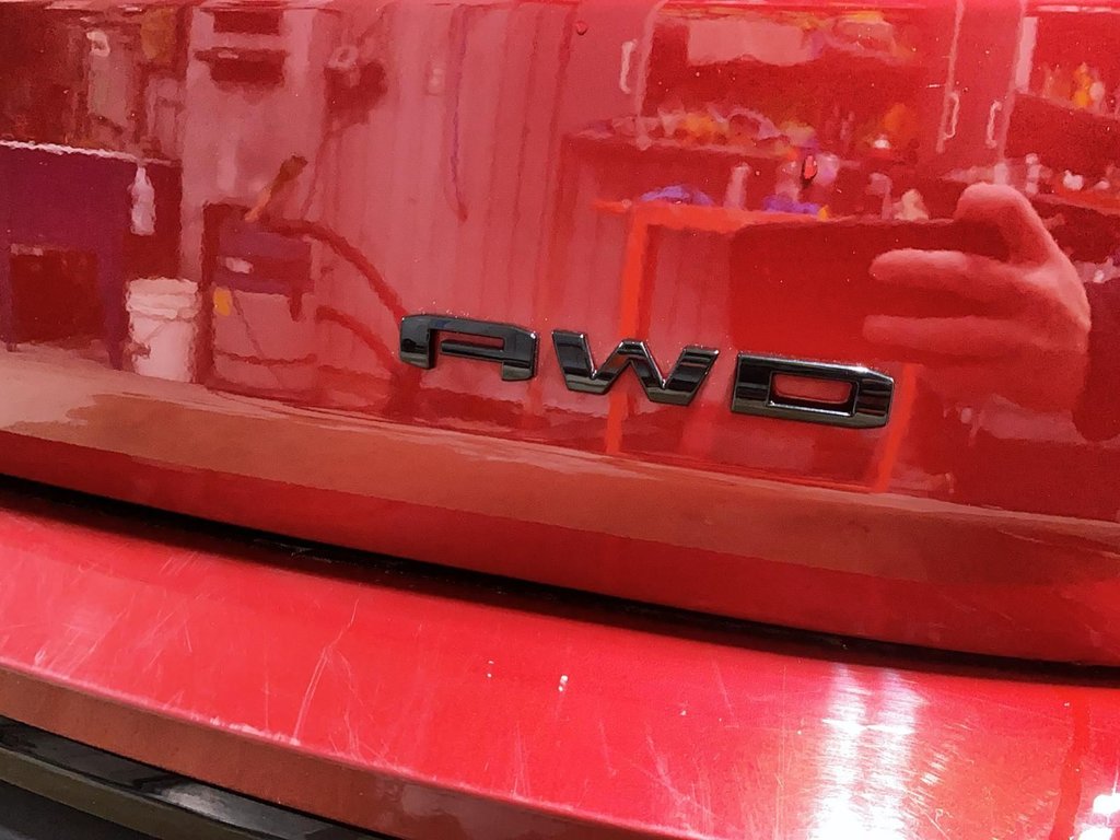 GMC Terrain  2023 à Jonquière, Québec - 15 - w1024h768px